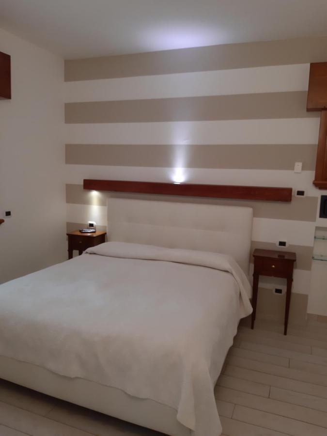Sweet Appartment Di Guido 페스키에라델가르다 외부 사진